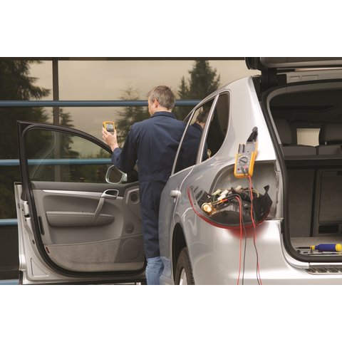 Цифровой мультиметр Fluke 233 (3469334) Превью 9